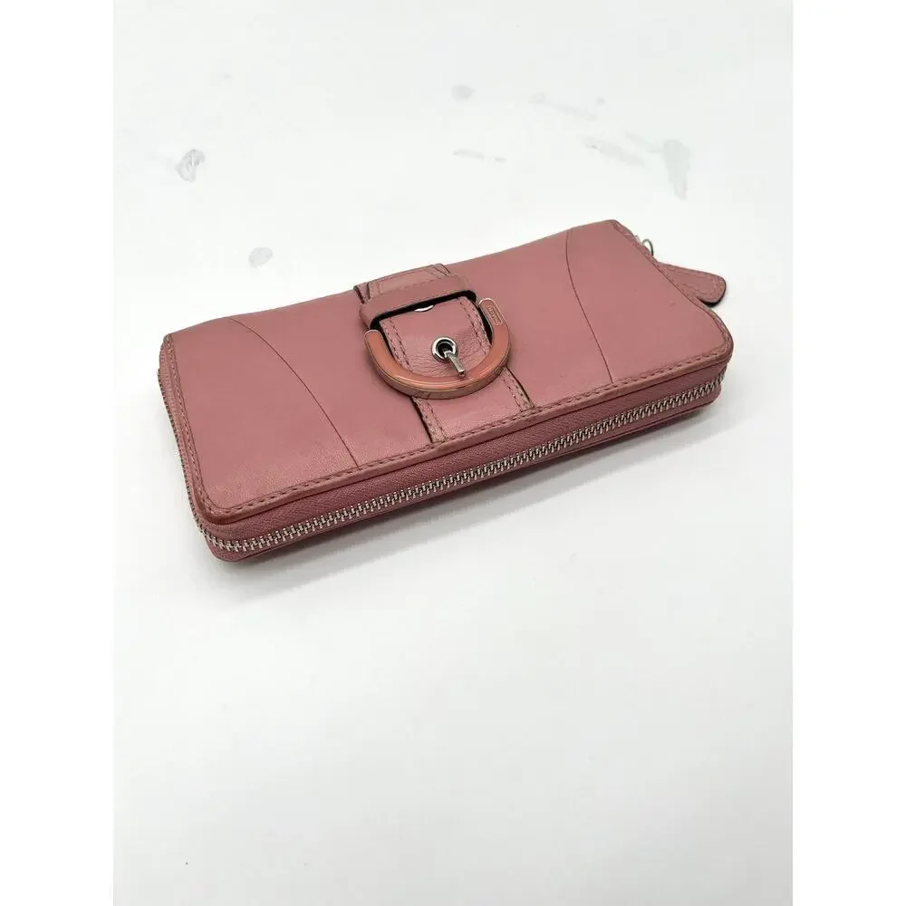 COACH SOHO Buckle Y2K Vintage Wallet, Leather Dusty Rose Pink